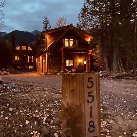 Ski-In Chalet: Private Hot Tub, Bonus Bunk House 弗尼 外观 照片
